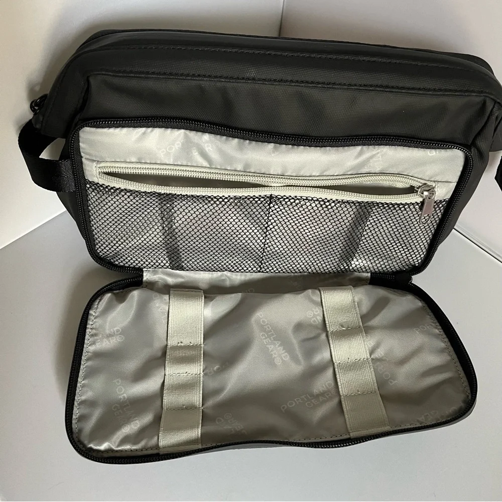 Sold PORTLAND GEAR Cascade Travel Kit - Picture 3 of 8